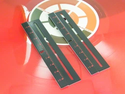 MK2,MK3,M3D,MK4,MK5,MK6,LTD. PLATINES TECHNICS. 2 PLAQUES PITCH NOIR / ROUGE. de retirer le ruban adhésif du nouveau.