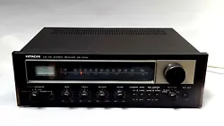 FM, LW, MW. Poids 9 kg. PHONO /AUX /TAPE. Made in Japan.