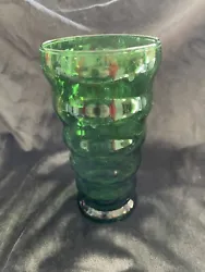 8 Green vintage glassware. Condition is Used. Shipped with USPS Priority Mail.