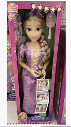 Inspired by Disney’s Tangled, Playdate Rapunzel is ready to be your new best friend. FILM-AUTHENTIC HAIRSTYLE:...