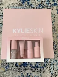🌺 Kylie Skin Pink Mini Fridge *IN HAND* 🌺. Condition is 