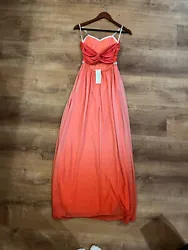 Quinceanera Dress, Sweet 16 Dress, Prom Dress, Size 3 Salmon Hombre Color Strapless with Rhinestone Waist. Dress needs...