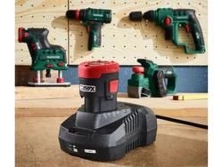 Batterie 2 Ah PAPK 12 A2 :Type : lithium-ion. Compatible avec tous les appareils de la série « PARKSIDE X 12 V...