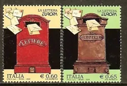 ITALIE N°2998 et 2999 .