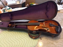 VINTAGE VIOLIN JOSEF KLOTZ GERMAN IN MITTENWALDE 1795 4/4 WITH CASE.RESTORED BY BILL JENKINS DELACO NJ IN 1985..AS...