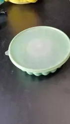Vintage TUPPERWARE 3-Piece Jello Mold Ice Ring - Mint Green - 1202 1201 1203. Notice last pic there is light staining...