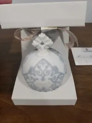 NEW Lladro 2005 Christmas Ball Collectable Ceramic Ornament- with box NEW 01018184 ☆ Original price $75 ☆ Brand new...