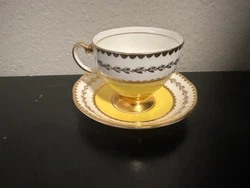 Price per set of 1 cup AND 1 saucer.