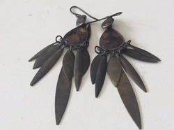 BObjets Ethniques Africains Boucles d’oreille Feuilles Laiton.nacre.À nettoyer éventuellement.