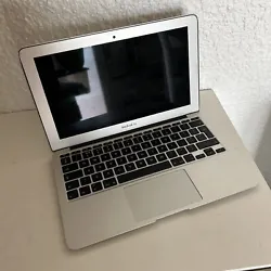 MacBook Air 11