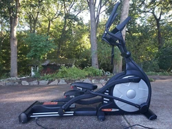 Say goodbye to boring exercise routines and hello to a gently used Sole E95 Elliptical! With its sleek design and...