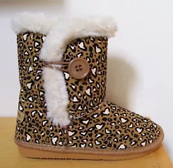 Girls US Sport Leopard Fur Lined Boots. New without box.