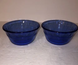 Pair of 2- Pyrex Cobalt Blue Custard Cups #463 6 oz..
