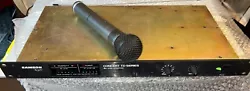 MICRO HF SAMSON CONCERT TD SÉRIES MICRO TÊTE SHURE SM58. REF; depbasdev. Je ferai le nécessaire afin de résoudre le...