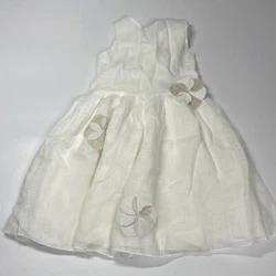 100% Capri Girls Pure Linen White Flower Detail Dress Size 6100% Linenmade in CapriZip closuresleeveless