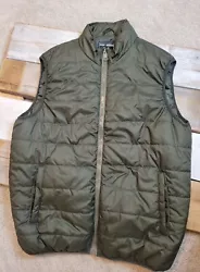 Raw-7 Design Olive Green Quilted Zip Front Vest Size L. Front zipper, side pockets. Length 26