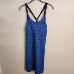 Patagonia Morning Glory Dress Blue, Size M. Crisscross Back Straps, Built in Shelf Bra, Comfort, Stretch, Performance,...