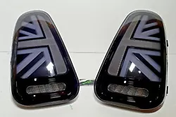 Feux arrière Mini LED Union Jack fumés Modèles Mini Gen 1 R50, R52, R53 Ces feux sont entièrement à LED, ils ont...