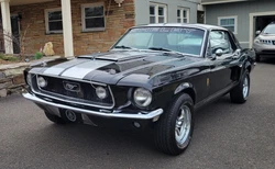 1968 Mustang GT 500 Tribute. This 68 Mustang coupe has a strong running 302 V8 motor with a 4 barrel carb and smooth...