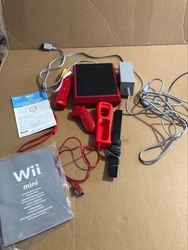 Je vous propose cette console wii mini de couleur rouge , la boite dorigine est intact , livré avec notice et tous les...