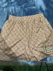 Eric Emmanuel Gucci Shorts Brown Youth XL. Condition is Pre-owned. Shipped with USPS Ground Advantage.