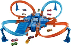 Crank up the competition with four intersecting crash zones and a car feeder ramp for challenging, high-octane action!...