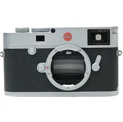 This Leica M10 (Silver), #5194047, is in great condition with minor handling wear. We take pride in our used inventory,...