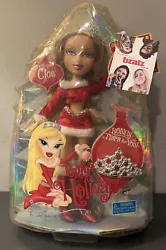 Bratz Holiday ~ Cloe Doll Complete New In BoxNew in box. There is some damage on the top of the packaging Please see...