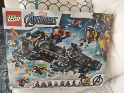 Lego 76153 - Lhéliporteur des Avengers.