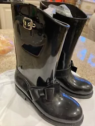 NIB BLACK RED VALENTINO MILANO RAIN BOOTS 41 =USA 10. Shiny black rain boots, really cute and perfect condition. One...