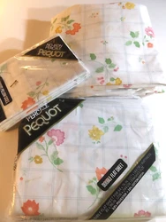 NIP VTG Pequot Spring Mills Percale Full/Double Sheet Set: 1 Flat & 1 Fitted and 2 Standard Pillowcases. Pattern:...