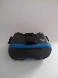 Used cell phone vr headset in good condition, small dents, color blue