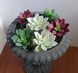 This price is for set of 6 Mini lotus flowers (3 colors each 2), No vase included. special plastic made the plant, look...