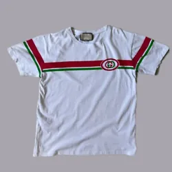 Gucci Men’s Big Logo T-Shirt Color White Size M Made in Italy- good condition- made in Italy - size MSee my other...