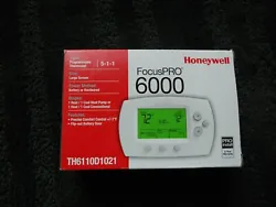 The Honeywell TH6110D1021 is the latest generation of Honeywell FocusPro 6000 digital thermostats. This premium unit...