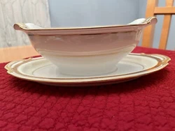 Noritake “Gerlada” china – creamer and sugar set￼. Preowned, but never used. Sold as is.