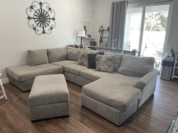 sectional couch 3 piece broyhill.  Couch is used but still in good condition would need to pick up yourself or could...