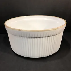 Apilco Souffle Dish Made in France Unglazed Rim Approx. 8 1/2” x 4” exterior.  Excellent Pre-Owned Condition - No...