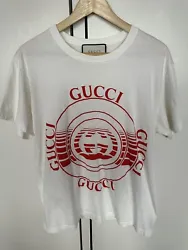 Gucci Men’s Logo T Shirt White and Red - Size XS. Pre-owned in great condition. No rips, tears, or stains. ***Please...