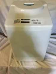 Breadman Automatic Bread Maker model TR442SPR. Condition is Used. Shipped with UPS Ground.