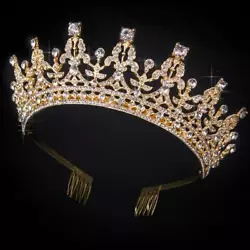 Each beautiful crown with high-quality crystals, which can shine in the light, with comb design, it is not easy to fall...