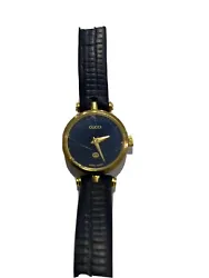Classic vintage 80s Gucci ladies black enamel Watch. Some signs of wear scratches on face. as seen in pictures. band is...