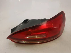 Feu arrière droit VOLKSWAGEN SCIROCCO 3 PH.1 réf. 1K8945096R 106323955. Caractéristiques de laVOLKSWAGEN SCIROCCO 3...