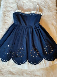 ONE OF MY FAVORITE DRESSES! MAKES AMAZING PHOTOS! I list for all season, buy for a gift or for a following season. I am...