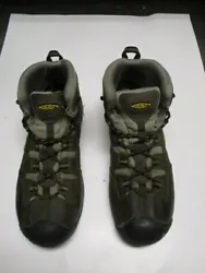 Boot was worn for a few weeks before the toe cap separated. I wear orthotics so I never used the insoles so I put the...
