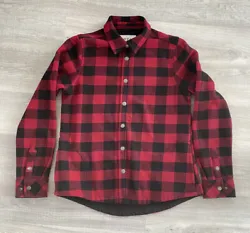 Orvis Fleece Lined Flannel Shirt Womens Small Red Plaid Snap Button THICK Warm. Condition is “Used”. Women’s size...