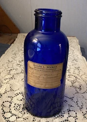 Label is yellowed with age and has 2 corners with minor tears. Hand written on label is “Fruit Punch”. Great...