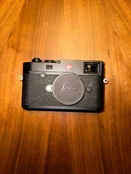 Whether youre capturing landscapes or portraits, the Leica M10 is the perfect tool for any photographer looking to take...