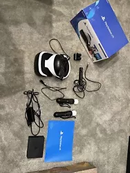 PlayStation 4 VR Set. Condition is Used. Shipped with USPS Priority Mail.