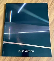 Louis Vuitton Bags Collection 2006 Booklet/Catalog, in good condition. Please see photos, no returns or exchanges.